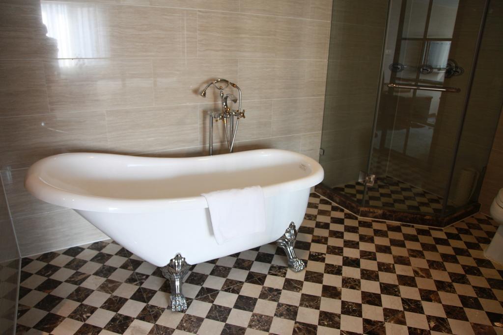 New Gloria Plaza Garden Hotel 哈尔滨 客房 照片