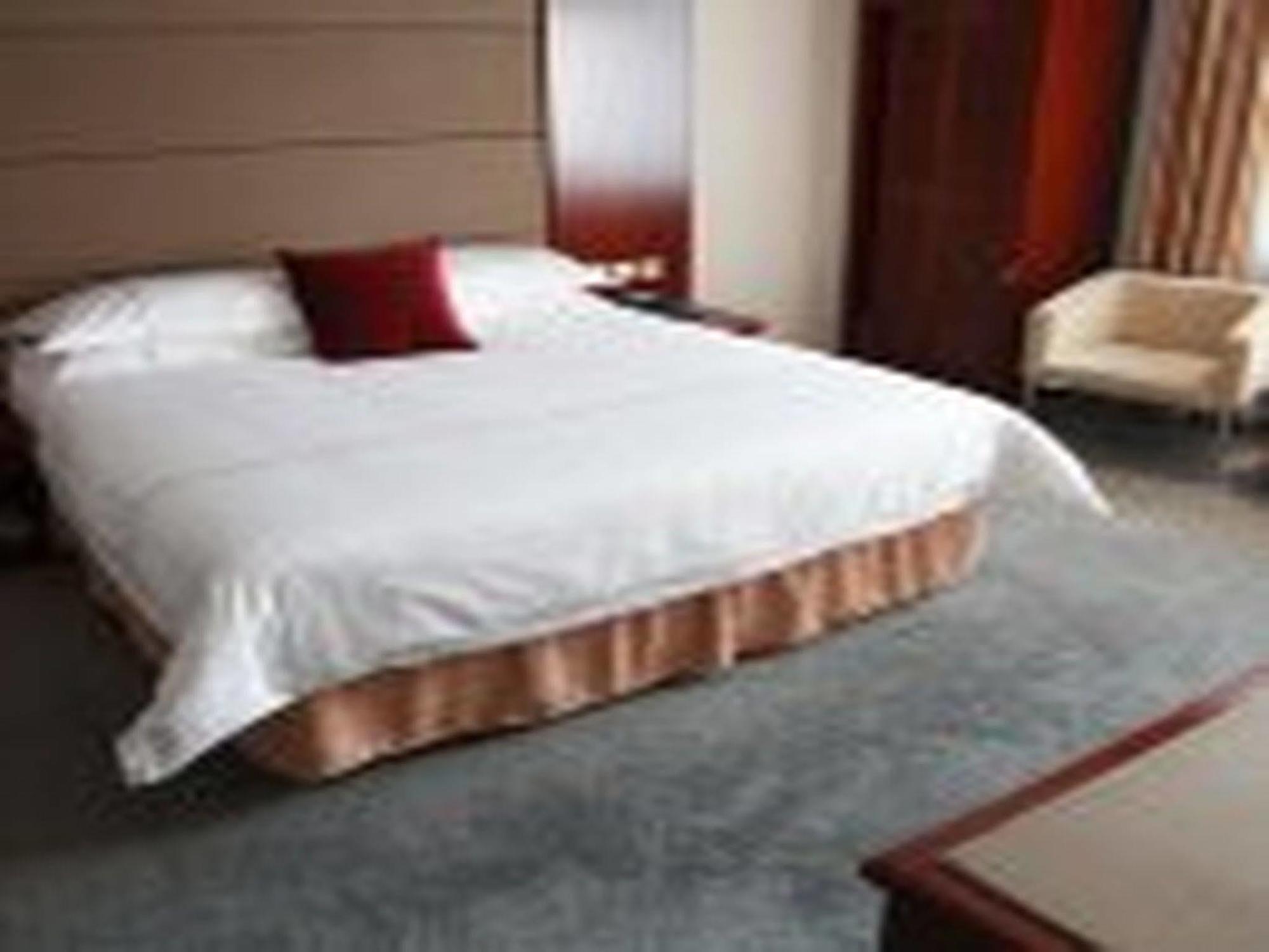 New Gloria Plaza Garden Hotel 哈尔滨 外观 照片