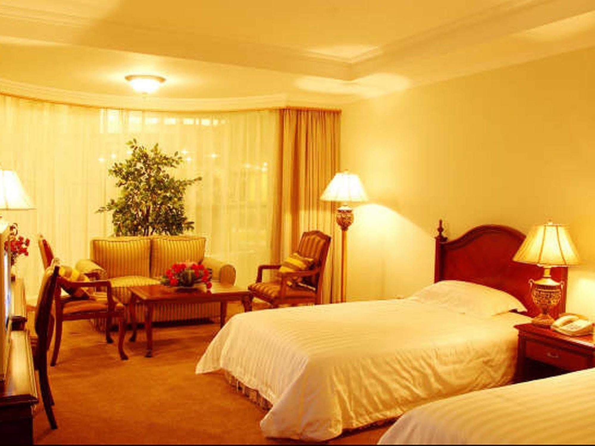 New Gloria Plaza Garden Hotel 哈尔滨 外观 照片